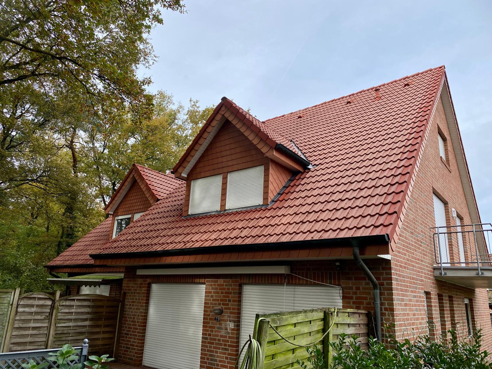 Gereinigtes Dach nach der Behandlung in Neuenhaus